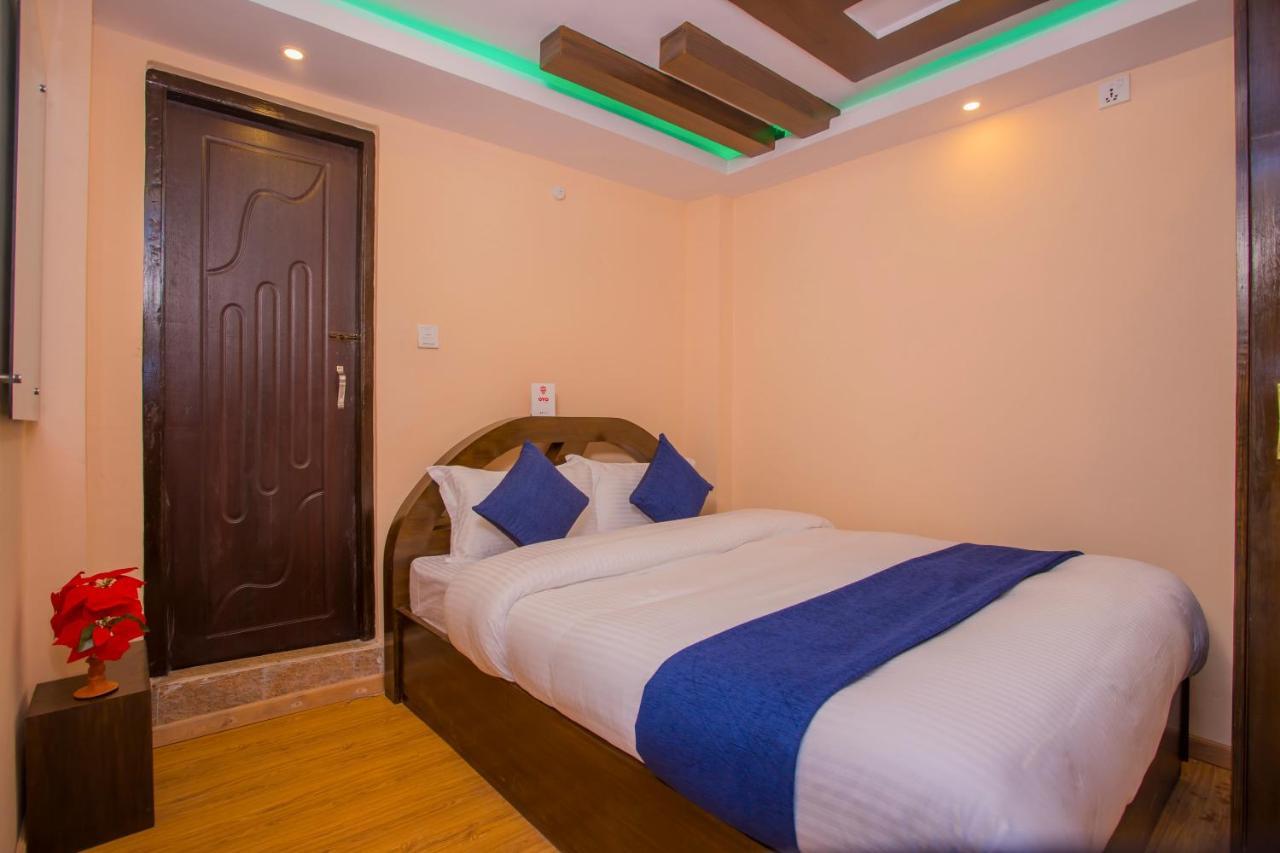Oyo Hotel Antique Kutty Kathmandu Exterior photo